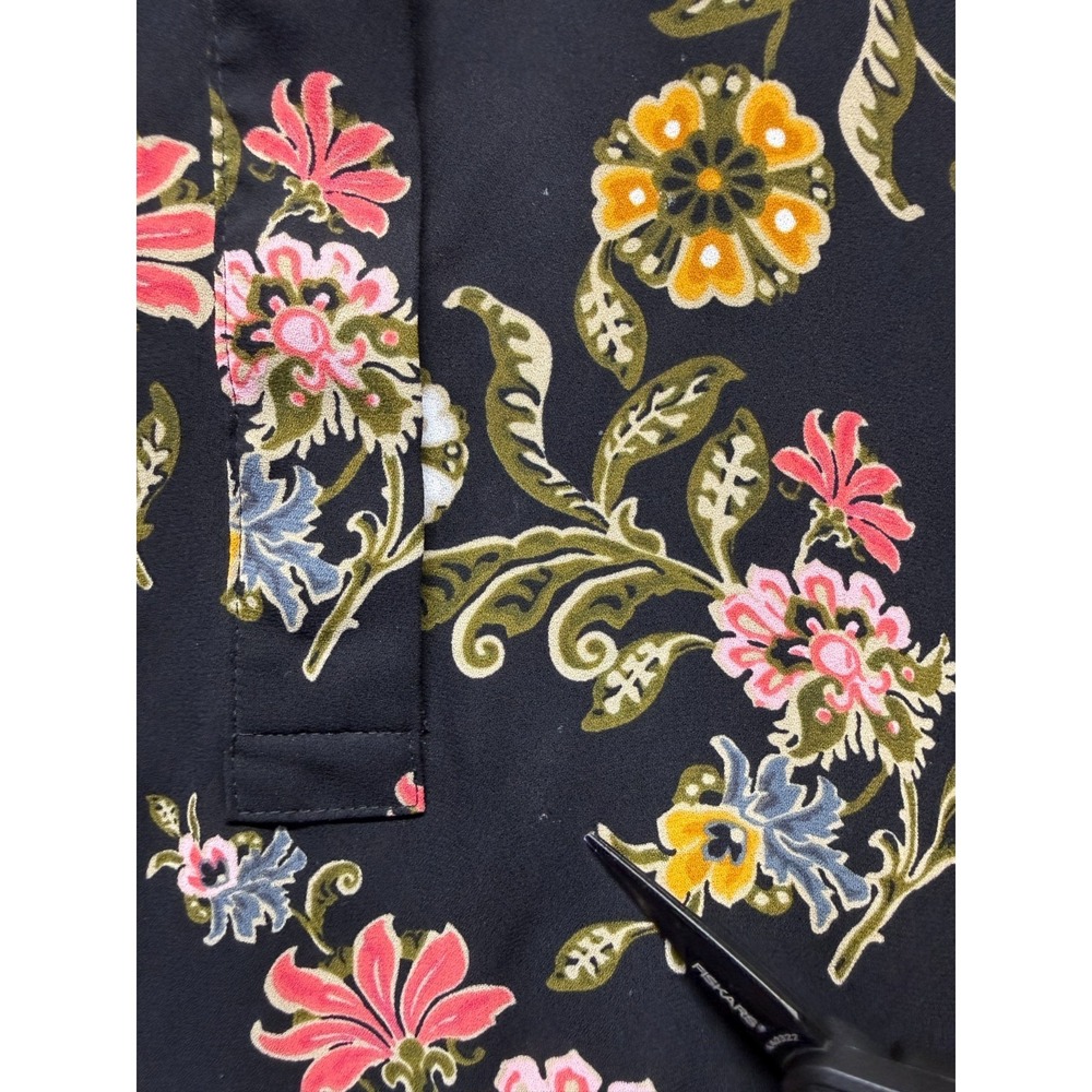 Loft Popover Blouse Top Womens XL Black Multi Floral Ruffle Trim Cuff & Neck - Picture 5 of 11